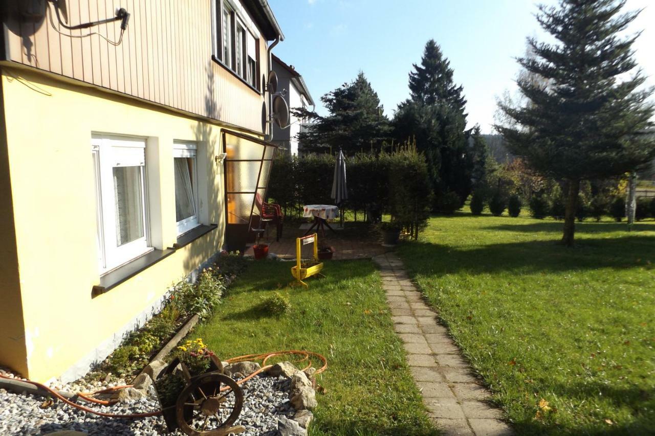Haus Am Waldesrand Appartement Tanne Buitenkant foto